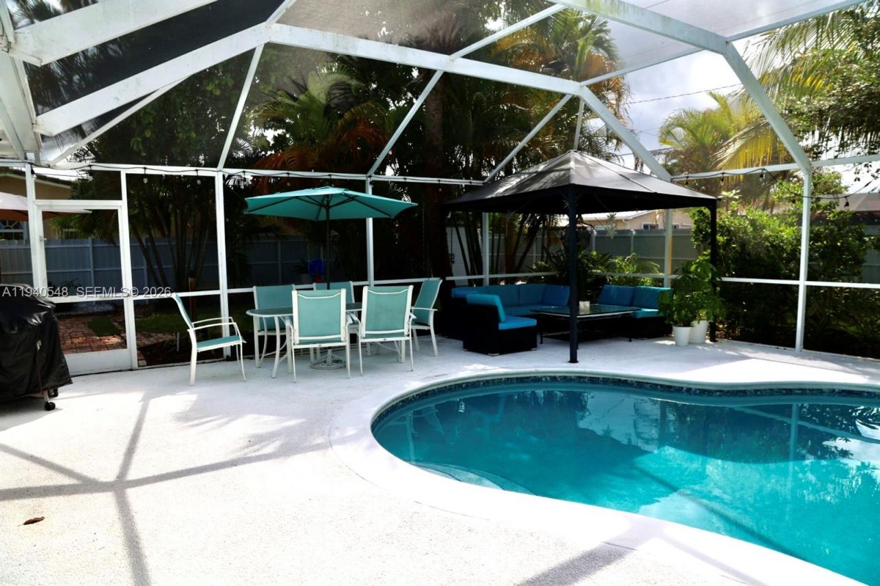 428 N Crescent Dr, Hollywood, FL 33021 Photo