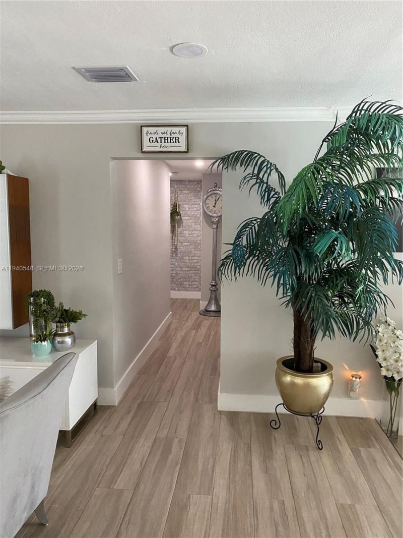 428 N Crescent Dr, Hollywood, FL 33021 Photo