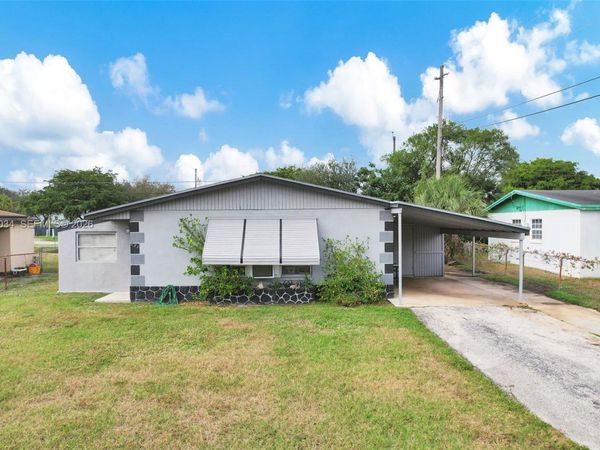 251 Avenue O, Riviera Beach, FL 33404