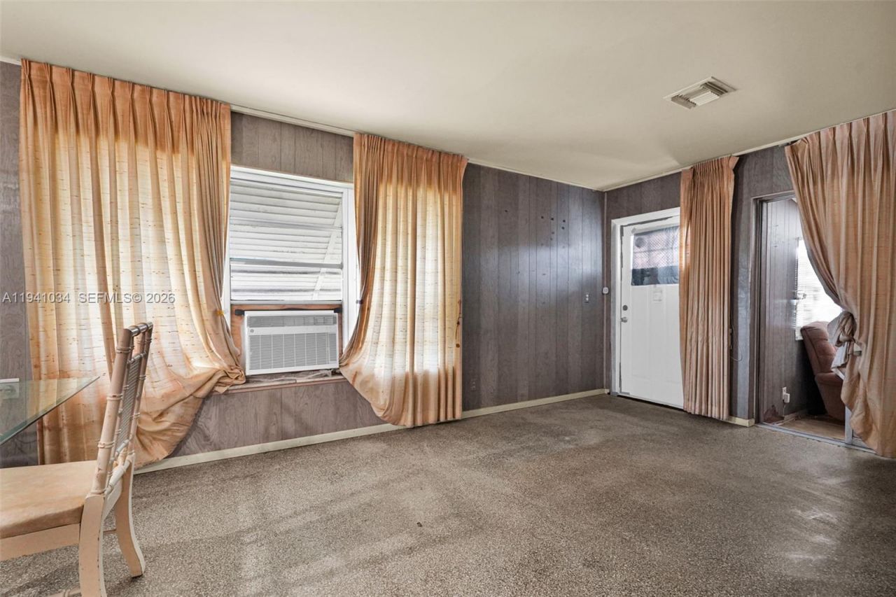 251 Avenue O, Riviera Beach, FL 33404 Photo