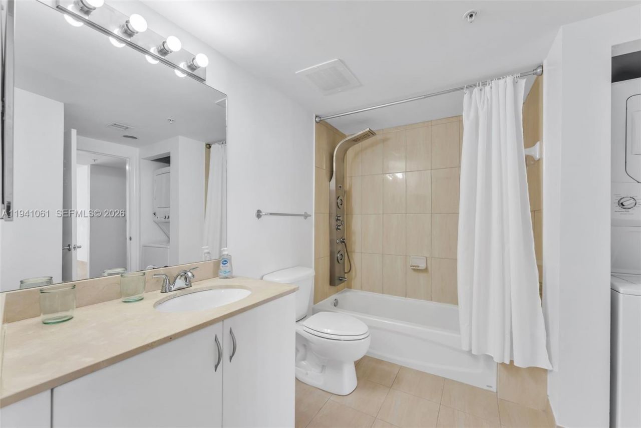 1750 N Bayshore Dr, Unit 4109, Miami, FL 33132 Photo