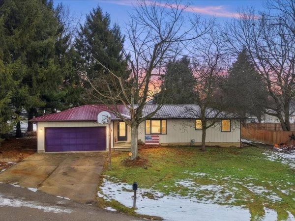 6 Adena Court, Fredericktown, OH 43019