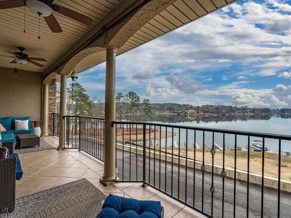 620 Grand Point Drive, Hot Springs, AR 71901