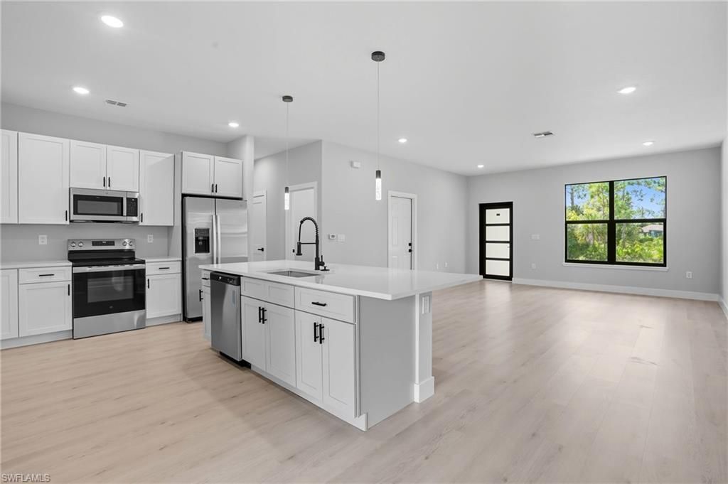 219 Ogden Ave S, Lehigh Acres, FL 33974 Photo