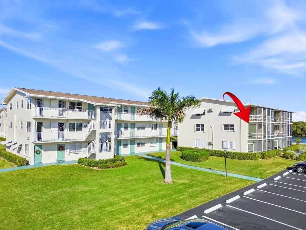 530 Horizons E, Unit 205, Boynton Beach, FL 33435 Photo