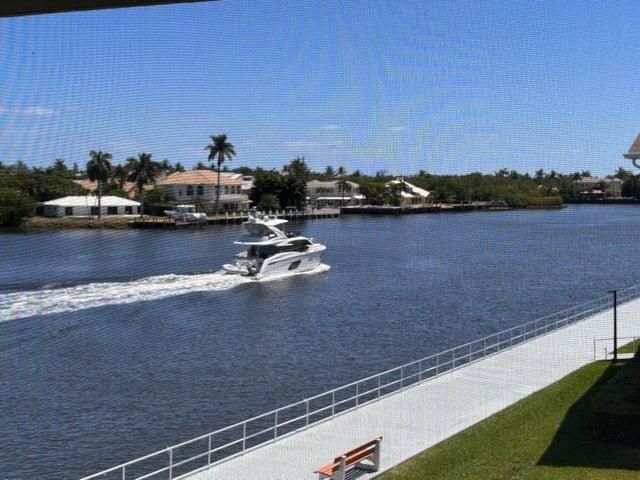 530 Horizons E, Unit 205, Boynton Beach, FL 33435 Photo