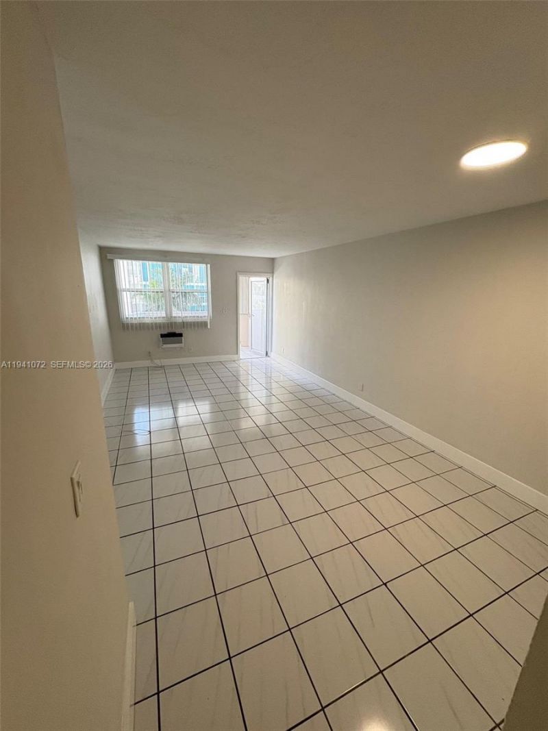 505 NE 30th St, Unit 506, Miami, FL 33137 Photo