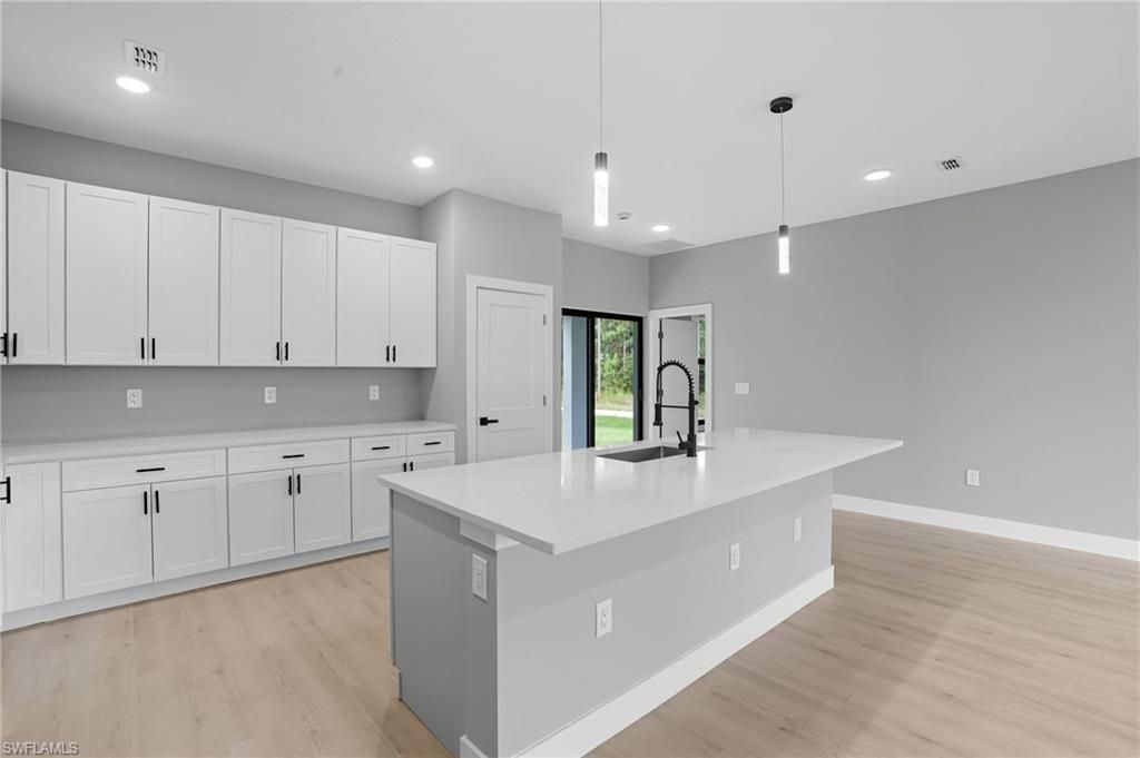 216 Ogden Ave S, Lehigh Acres, FL 33974 Photo