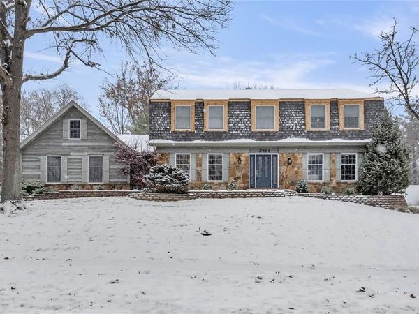 12861 White Rock Court, St Louis, MO 63131
