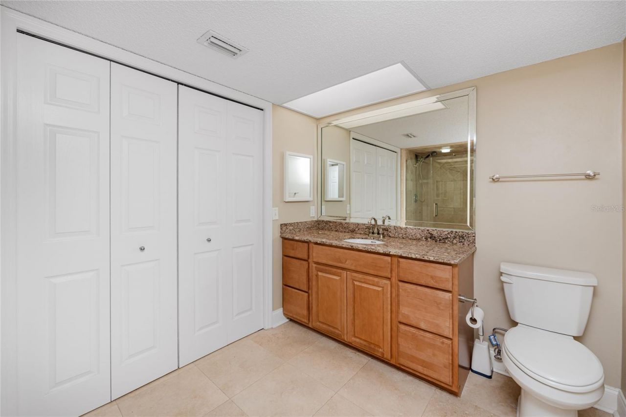 736 Island Way, Unit 201, Clearwater Beach, FL 33767 Photo