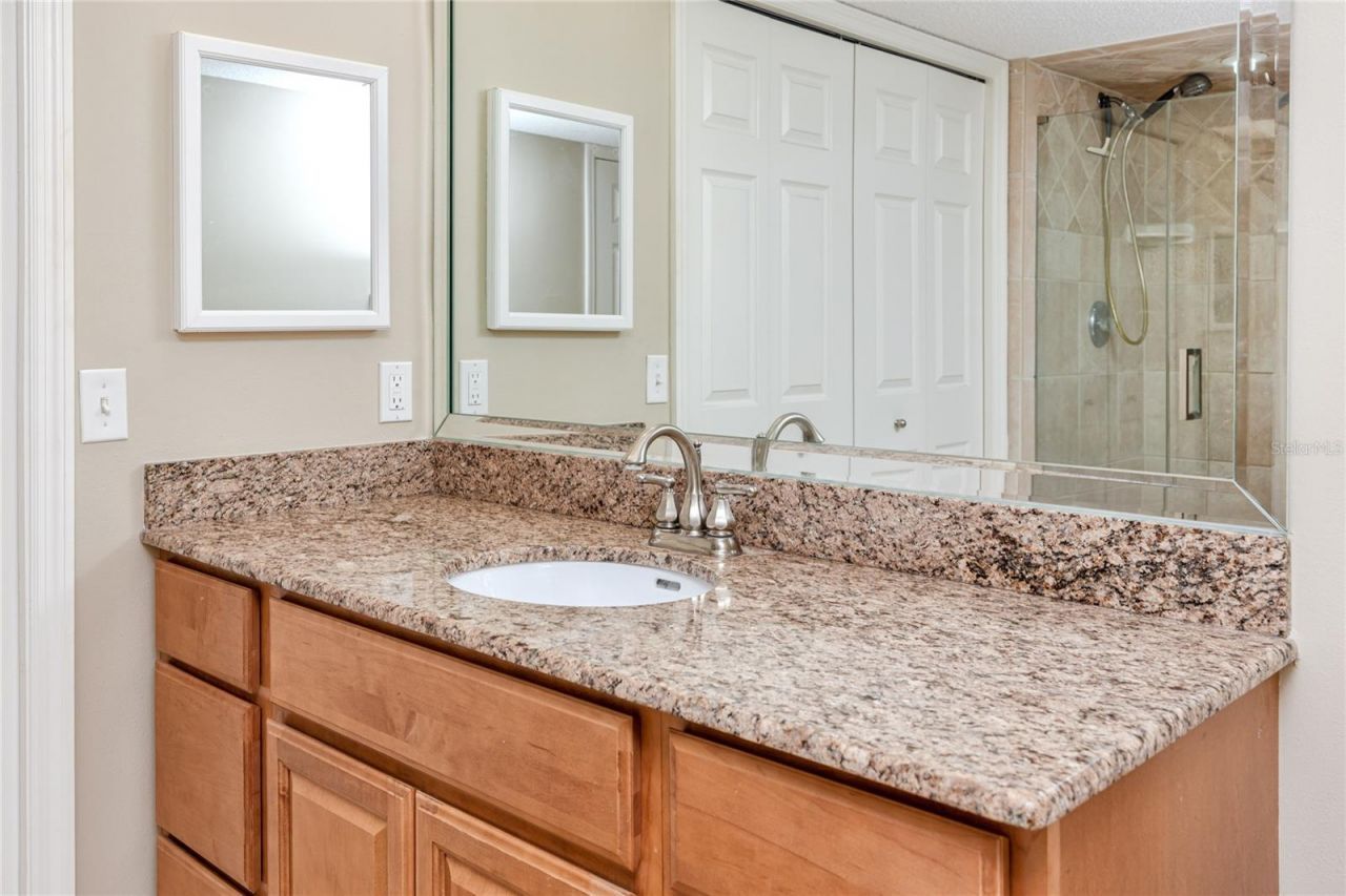 736 Island Way, Unit 201, Clearwater Beach, FL 33767 Photo