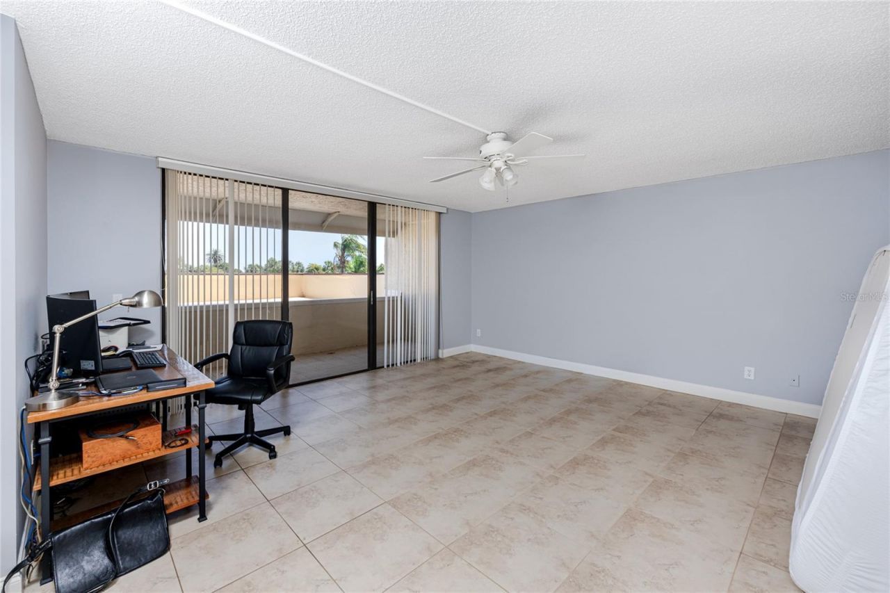 736 Island Way, Unit 201, Clearwater Beach, FL 33767 Photo
