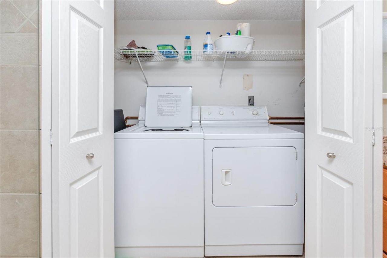 736 Island Way, Unit 201, Clearwater Beach, FL 33767 Photo