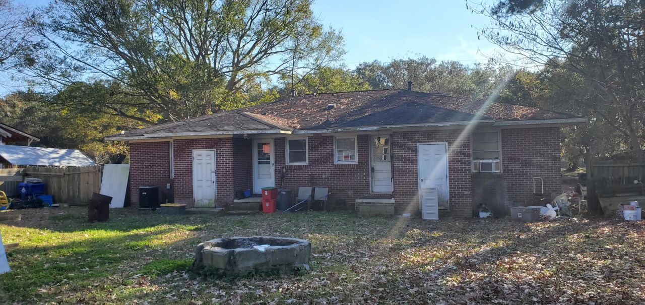 2534 Hara Lane Photo 3