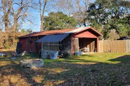 2534 Hara Lane photo 4