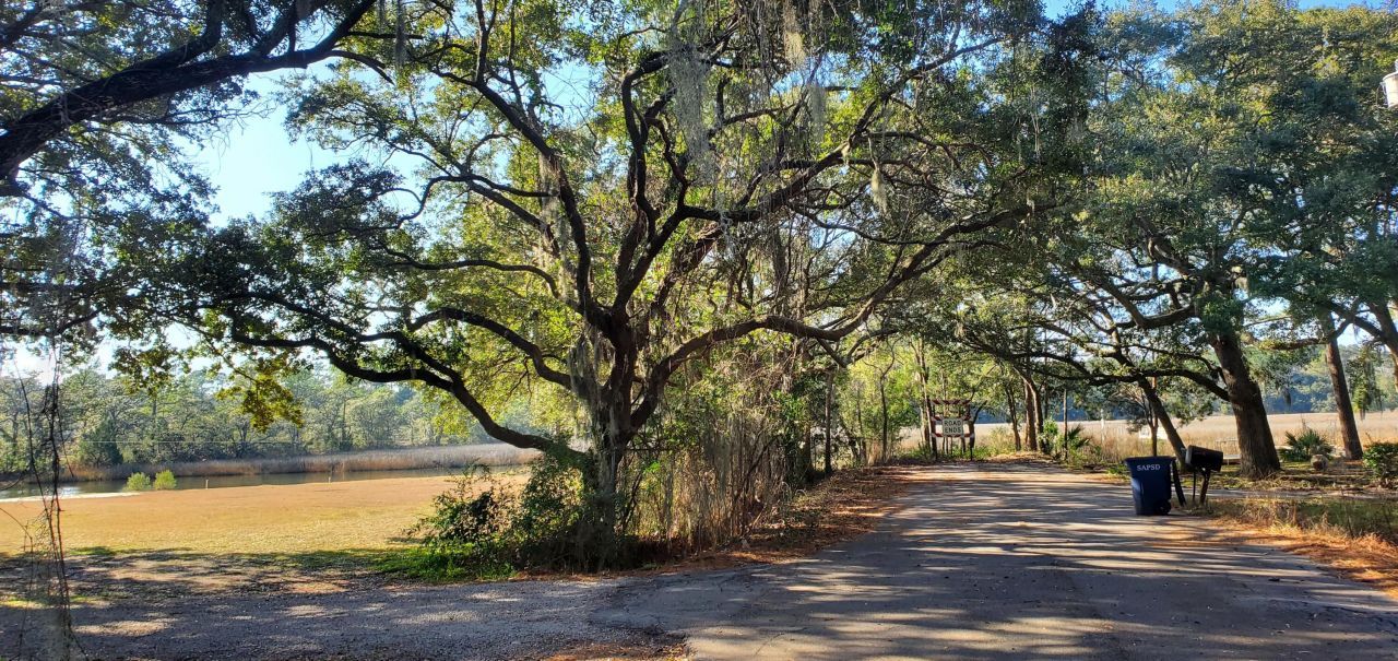 2534 Hara Lane Photo 6