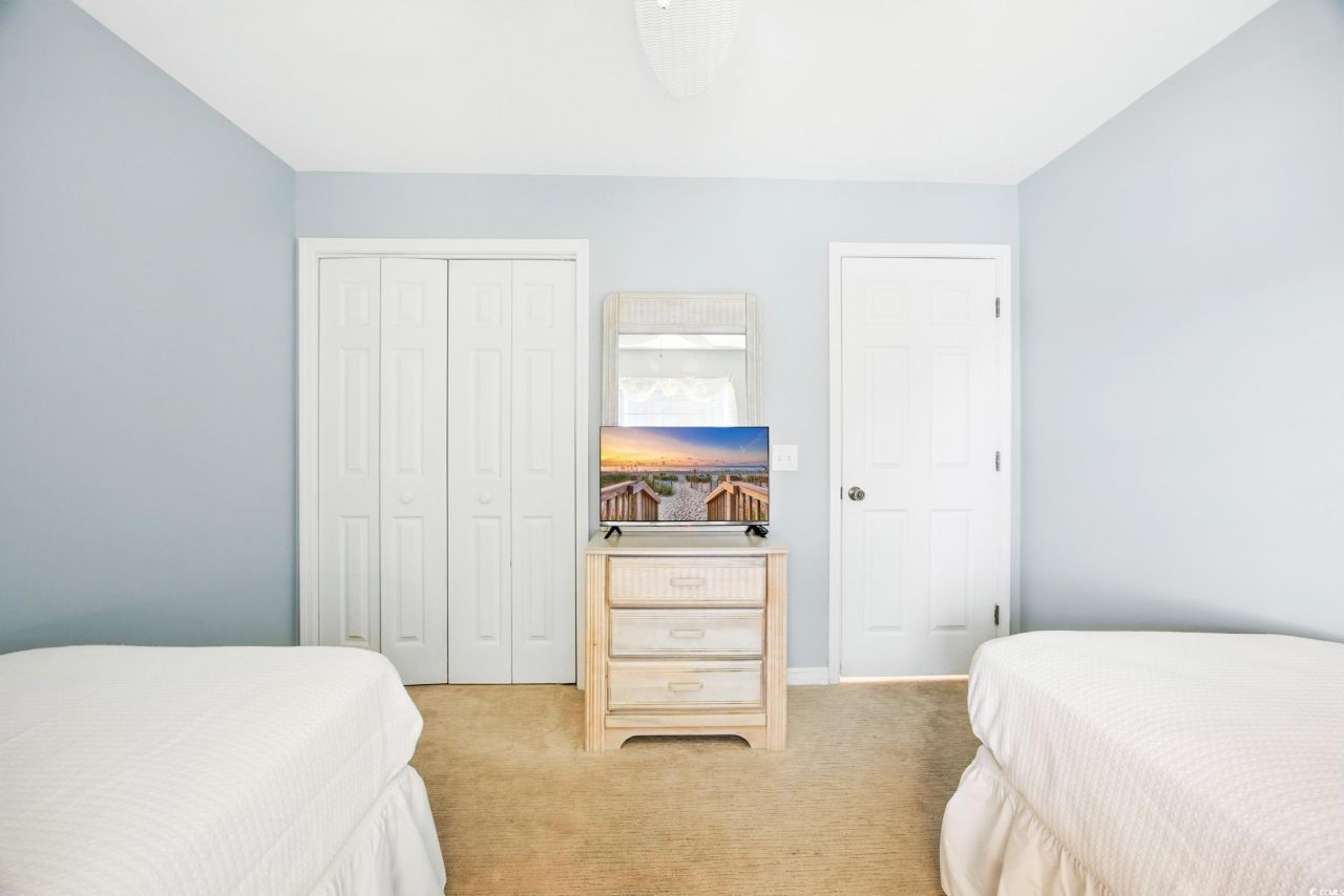 1900 Duffy St. Photo 20