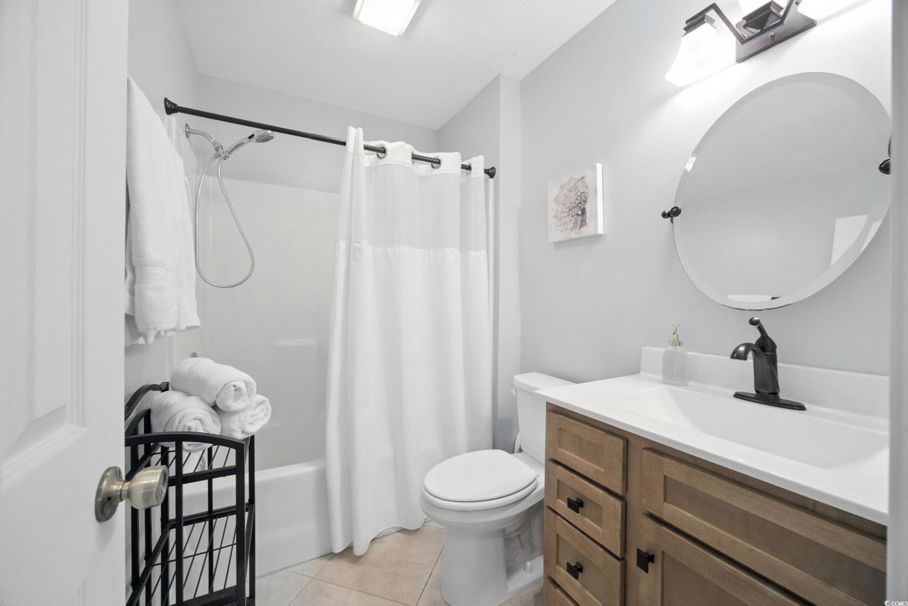 1900 Duffy St. Photo 21