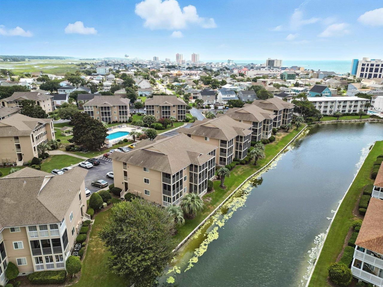 1900 Duffy St. Photo 29