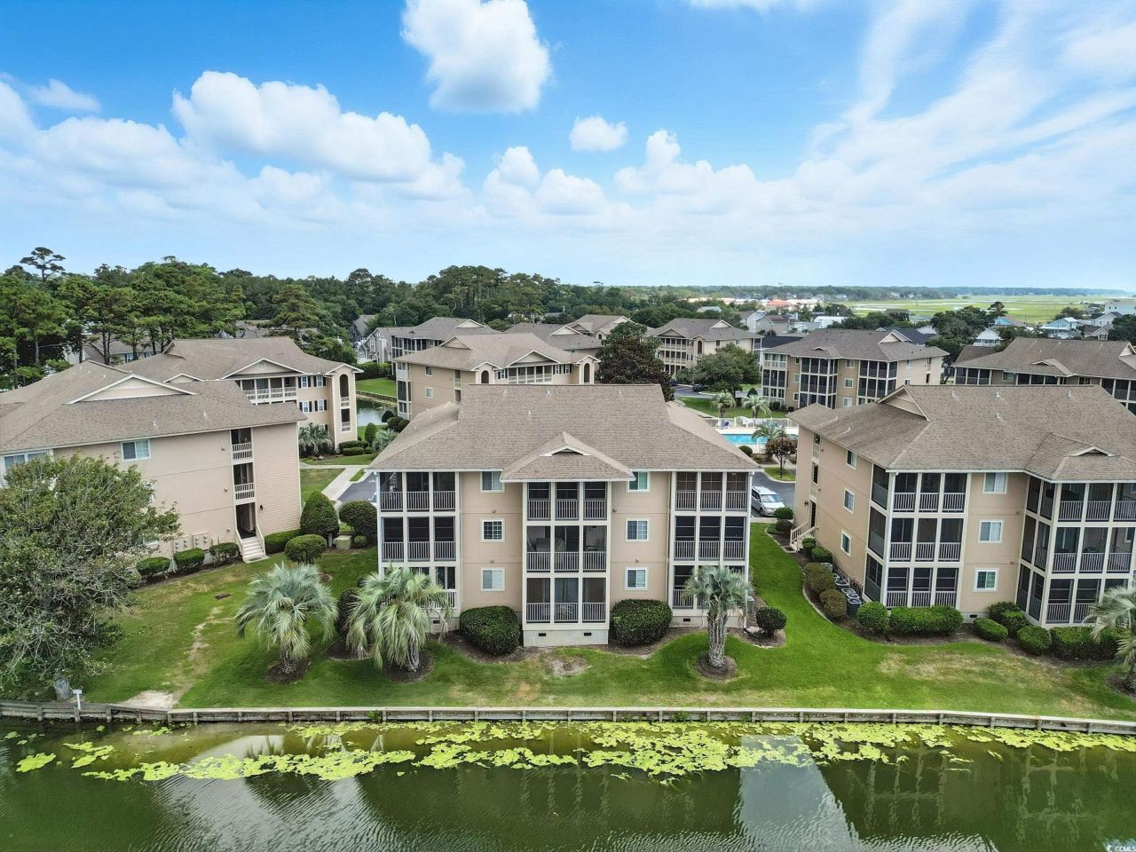 1900 Duffy St. Photo 31