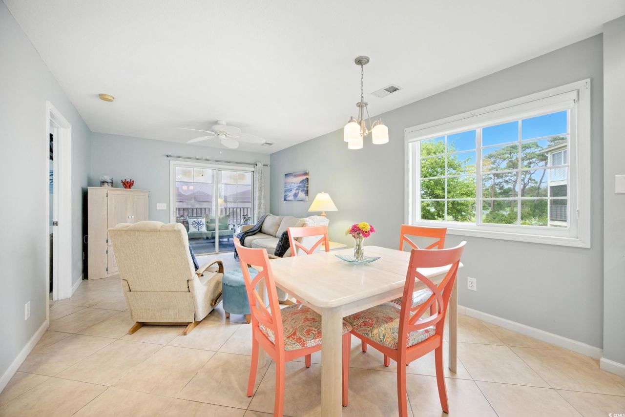 1900 Duffy St. Photo 7