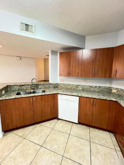 144 SW Peacock Boulevard Sw, Unit 23101, Port Saint Lucie, FL 34986 Photo