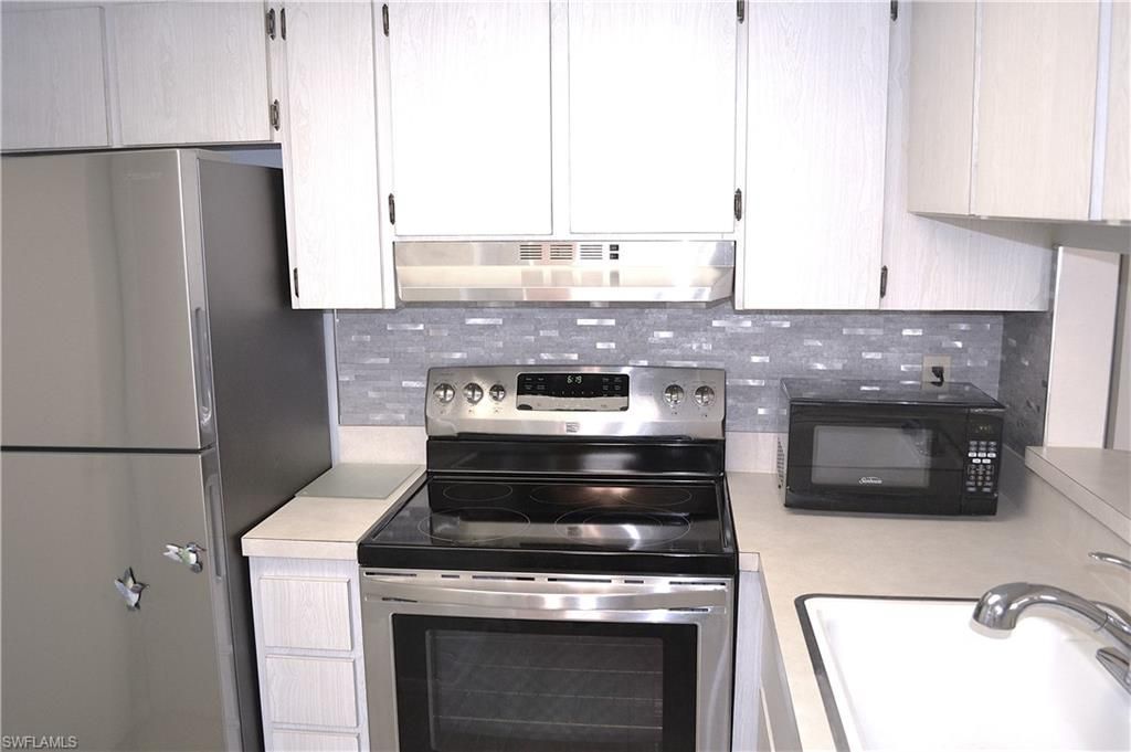 5839 Vancouver Cir, Unit 2, Fort Myers, FL 33907 Photo