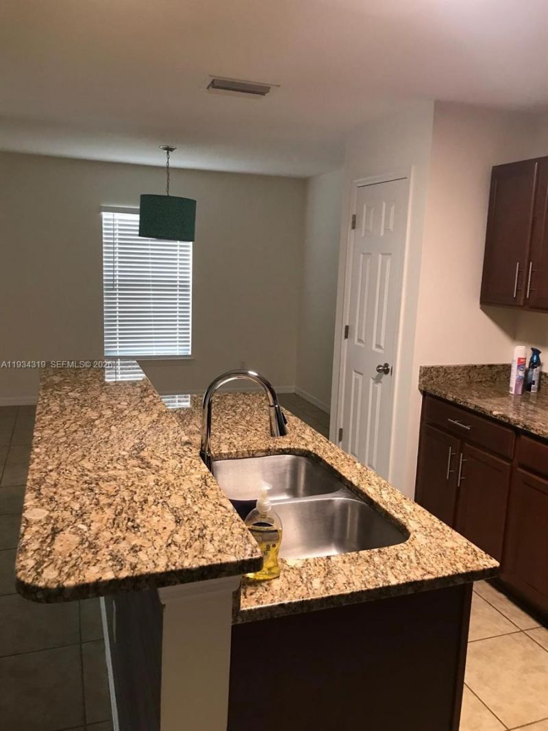 2709 SW 18th Ave , Cape Coral, FL 33914 Photo