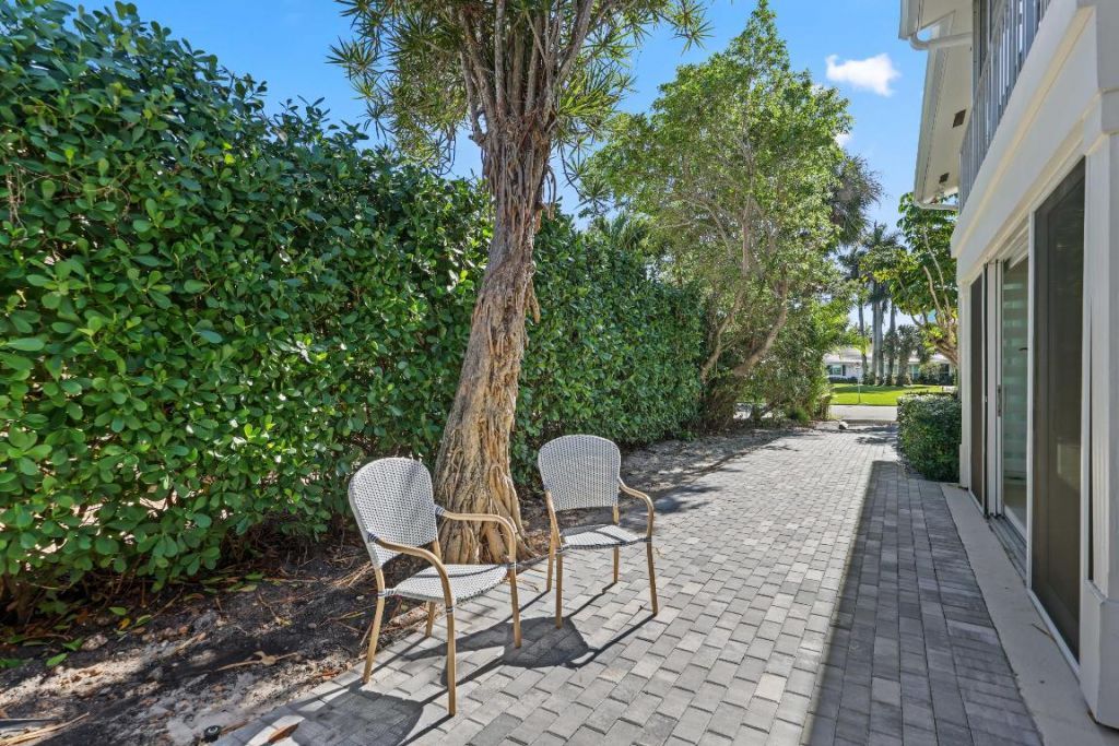 315 Venetian Drive, Unit 3, Delray Beach, FL 33483 Photo