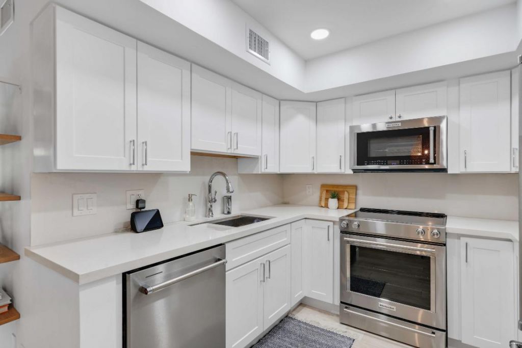 315 Venetian Drive, Unit 3, Delray Beach, FL 33483 Photo