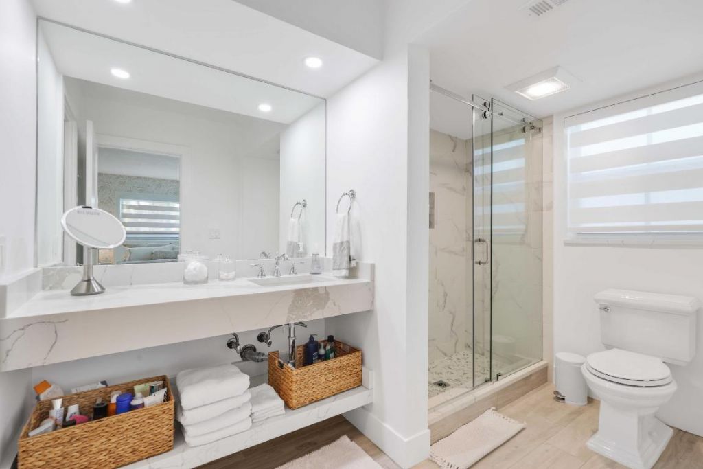 315 Venetian Drive, Unit 3, Delray Beach, FL 33483 Photo