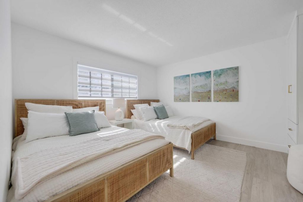 315 Venetian Drive, Unit 3, Delray Beach, FL 33483 Photo