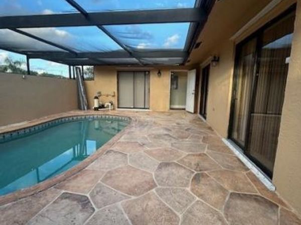 4757 Sunny Palm Circle, Unit B, West Palm Beach, FL 33415