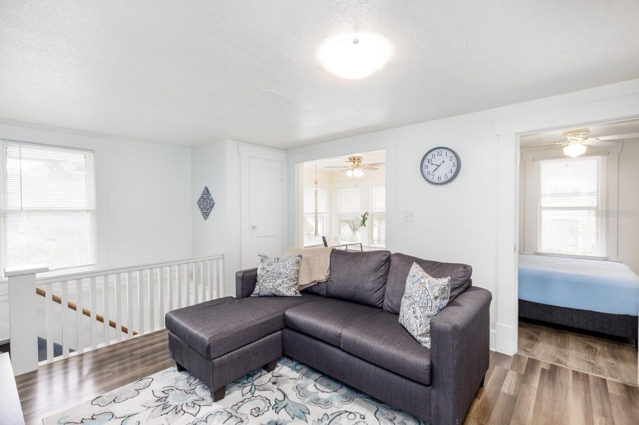 1043 7th Avenue N, Saint Petersburg, FL 33705 Photo