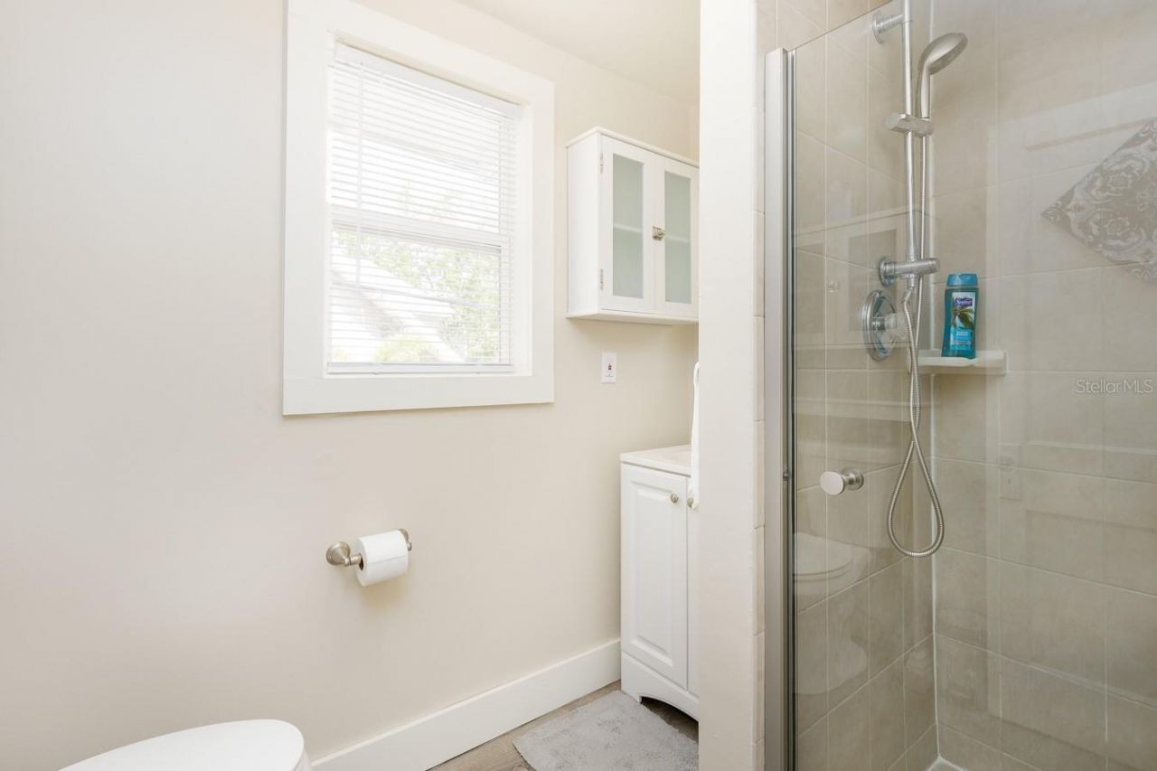 1043 7th Avenue N, Saint Petersburg, FL 33705 Photo