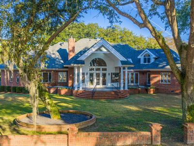 235 Country Club Lane, Charleston, SC 29412