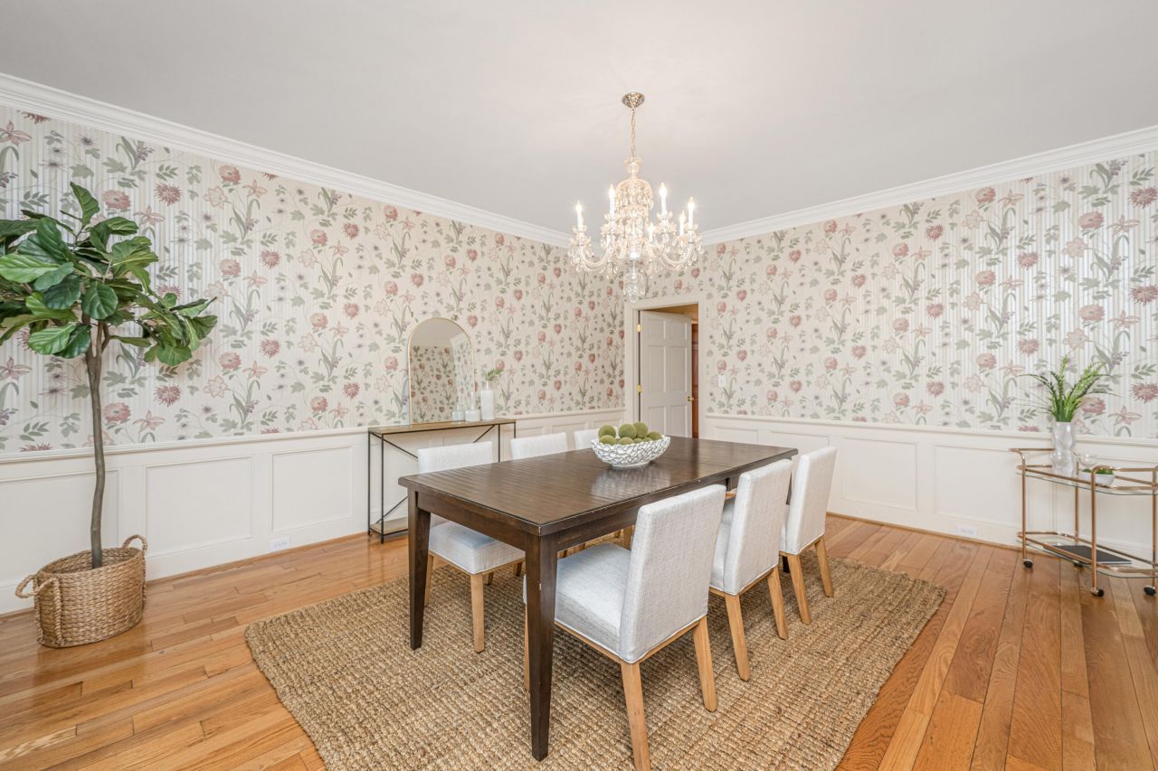 235 Country Club Lane Photo 15