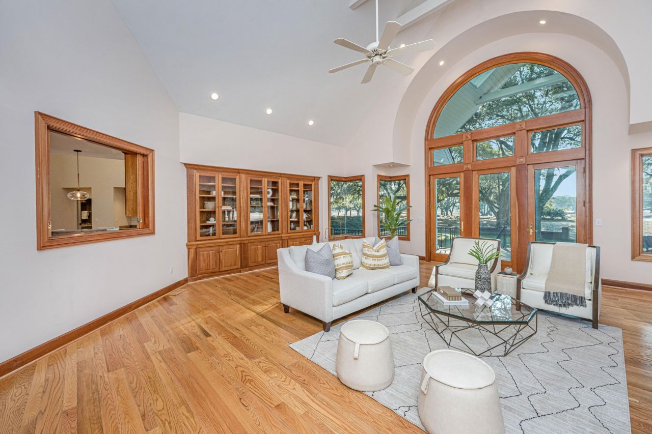 235 Country Club Lane Photo 18