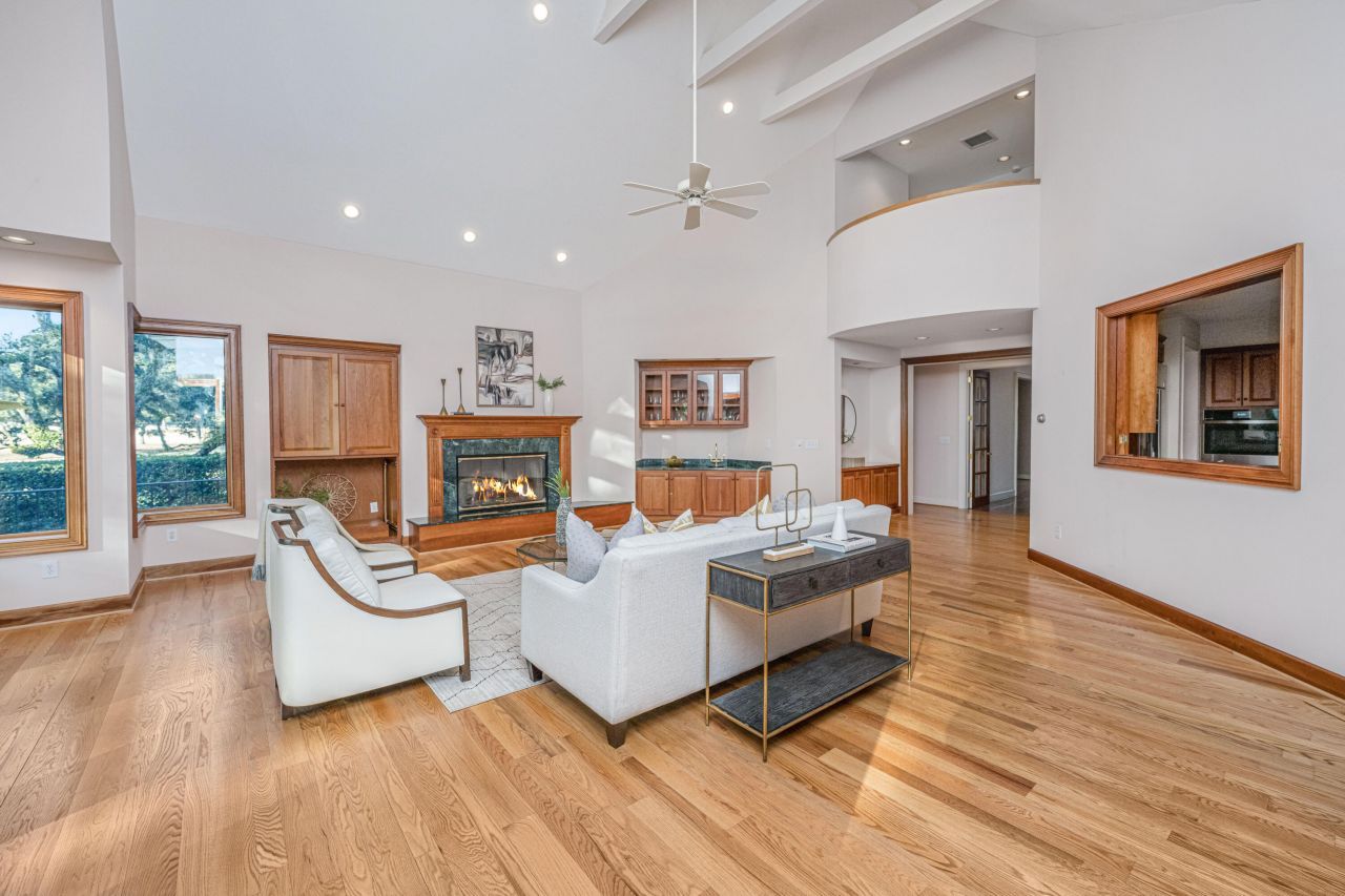 235 Country Club Lane Photo 19