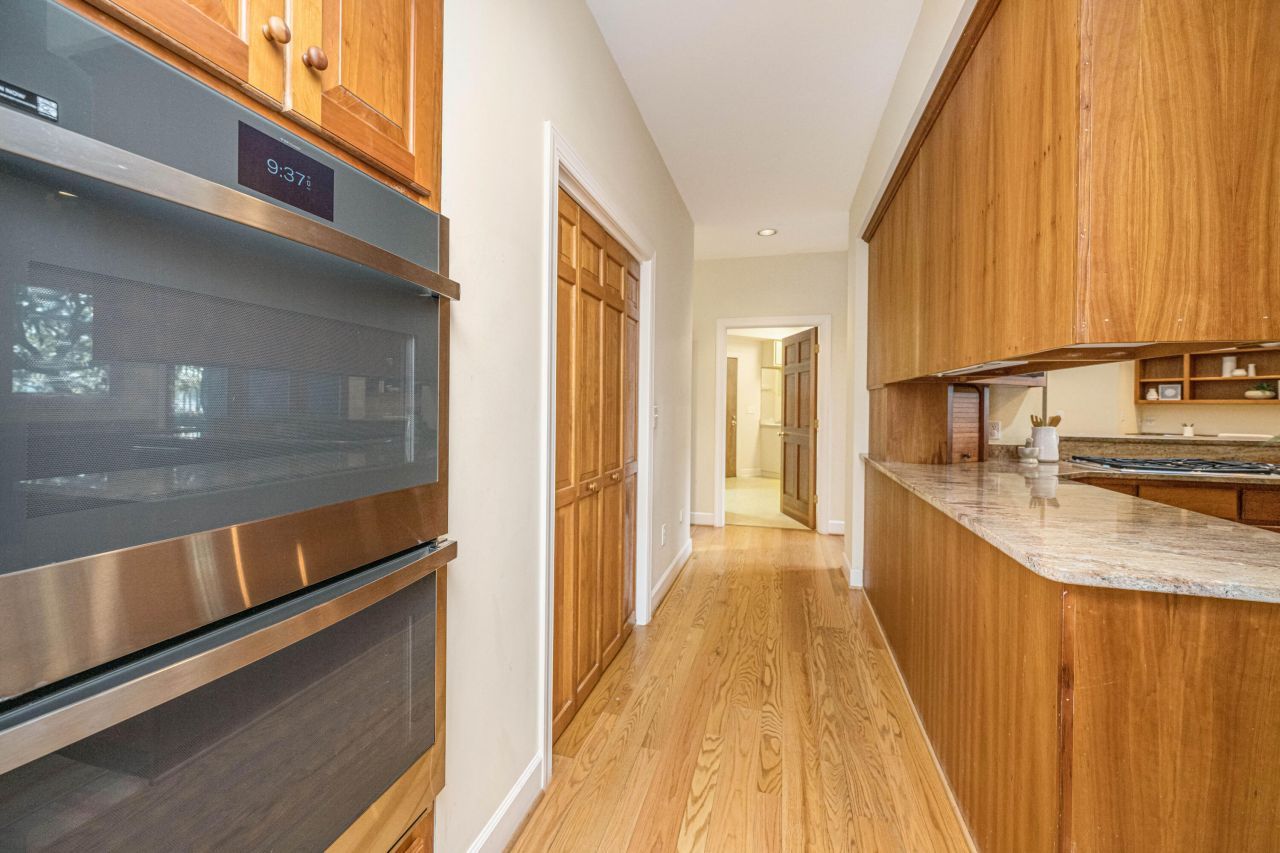 235 Country Club Lane Photo 23