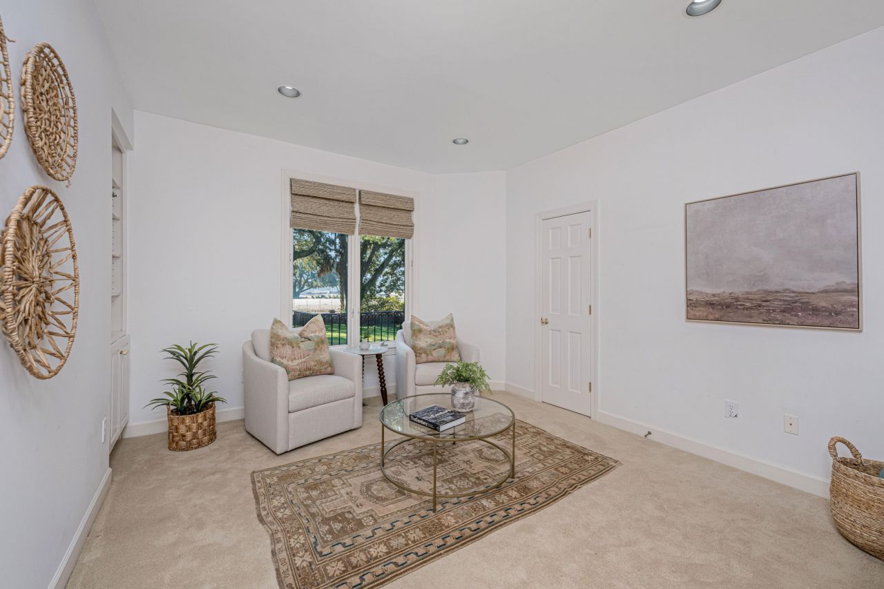 235 Country Club Lane Photo 28