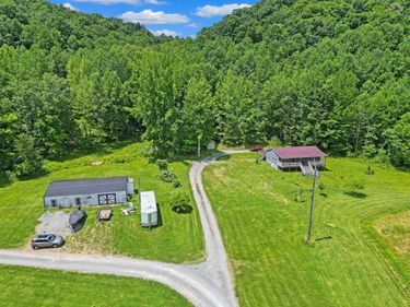 925 Trusty Road, Hustonville, KY 40437