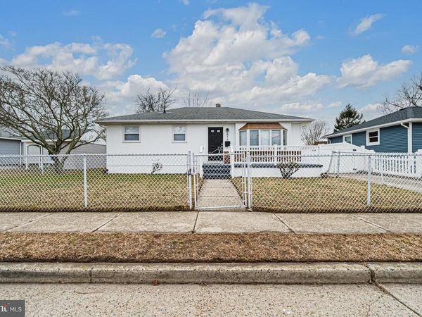 2018 HORACE BRYANT JR DRIVE, ATLANTIC CITY, NJ 08401