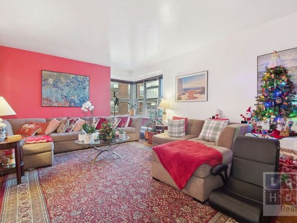 570 Grand Street , Unit H1405, Manhattan, NY 10002