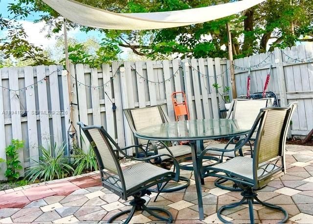 3818 SW 171st Ter, Miramar, FL 33027 Photo