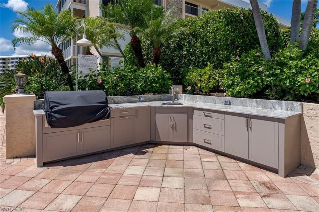 3450 Gulf Shore Blvd N, Unit 206, Naples, FL 34103 Photo