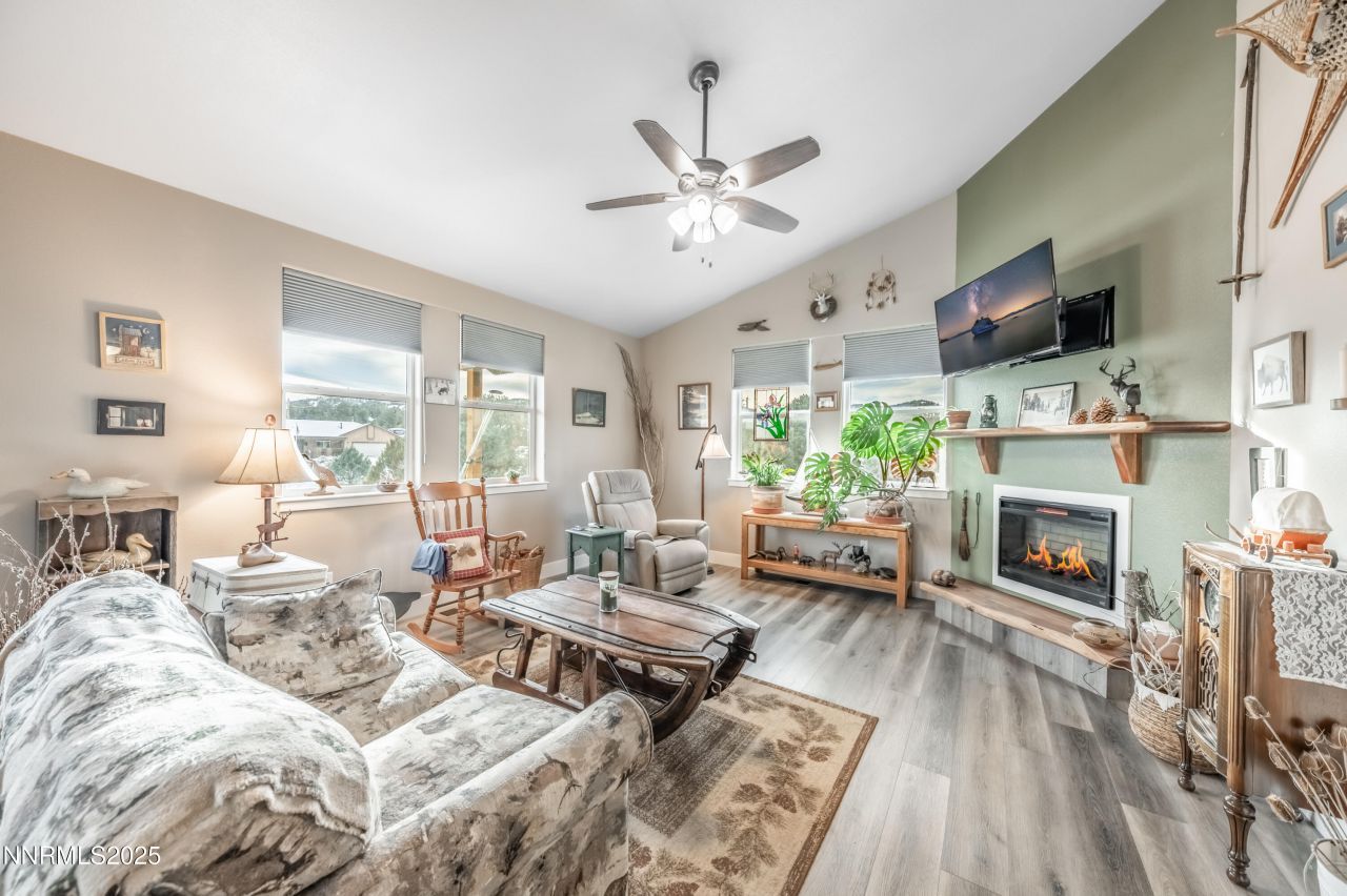 2486 Cartwright Road, Reno, NV 89521 Photo