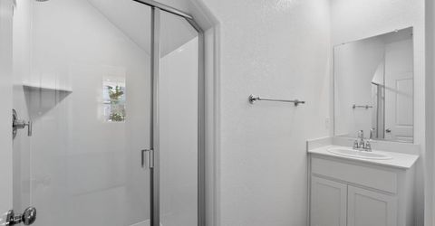 9743 Jeff Handy Dr, Sacramento, CA 95829 Photo