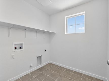 9743 Jeff Handy Dr, Sacramento, CA 95829 Photo