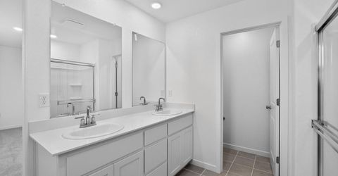 9743 Jeff Handy Dr, Sacramento, CA 95829 Photo